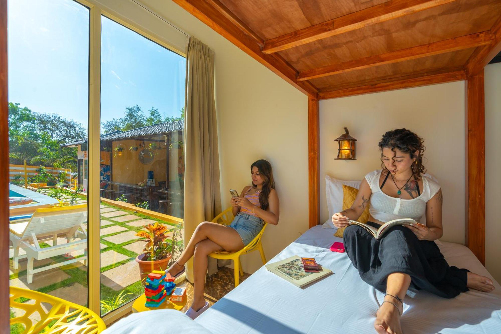 The Social Stays Goa, Morjim Formerly Artbuzz Eksteriør billede